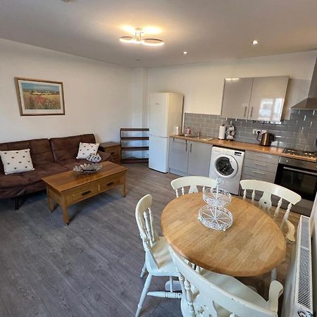 A Spacious Flat Cardiff Ngoại thất bức ảnh